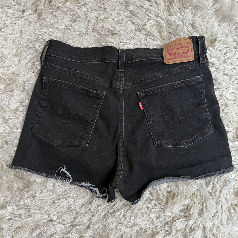 Levi's High Rise Black Raw Hem Distressed Stretch Denim Cutoff Shorts Womens 31